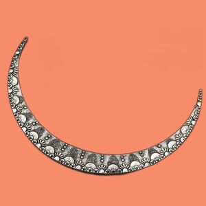 NWT Silver Sisters antiqued silver Mandala motif HAIR MOON for my witchy girls